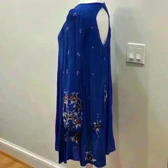Free People Oxford Embroidered Mini Swing Dress Size Medium Cobalt Blue Indie - Picture 10 of 14
